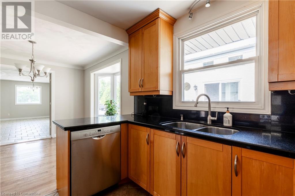 Photo 21 of 4245 Cedar Springs Road, Burlington ON