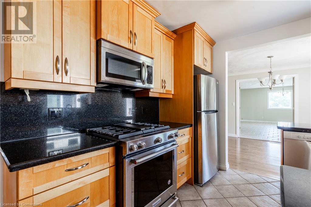 Photo 9 of 4245 Cedar Springs Road, Burlington ON