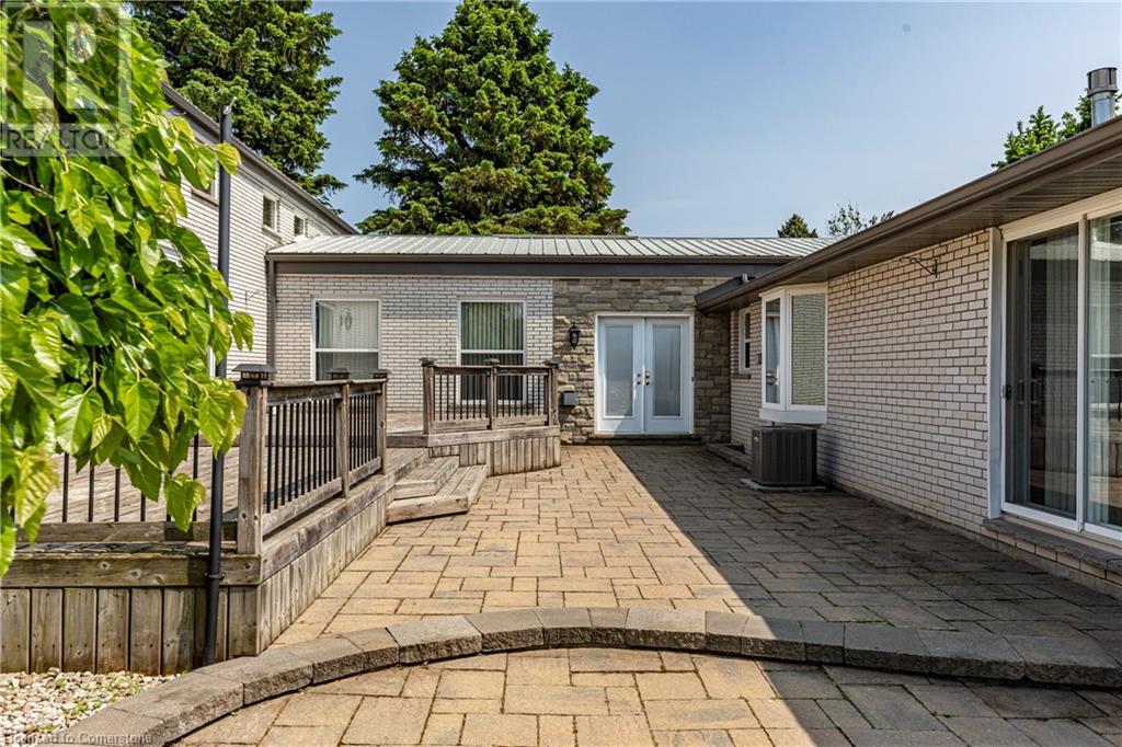 Photo 8 of 4245 Cedar Springs Road, Burlington ON