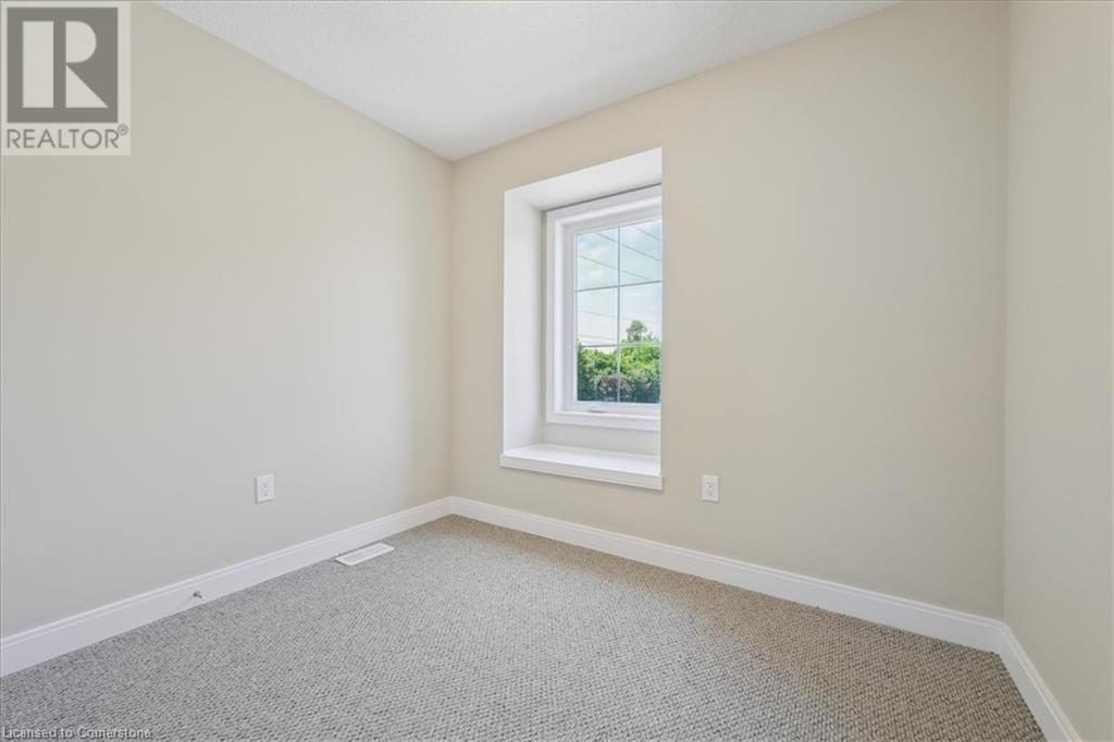 Photo 37 of 445 Ontario Street S Unit 49, Milton ON
