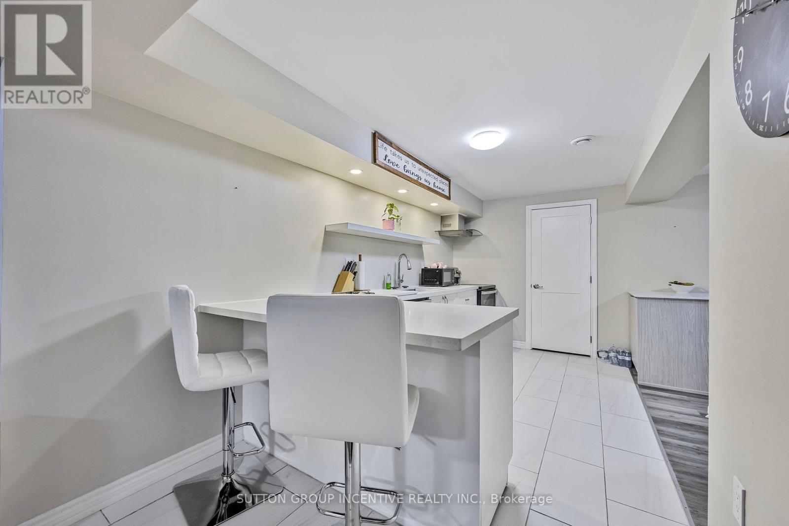 Photo 42 of 21 Beverly Street, Springwater ON