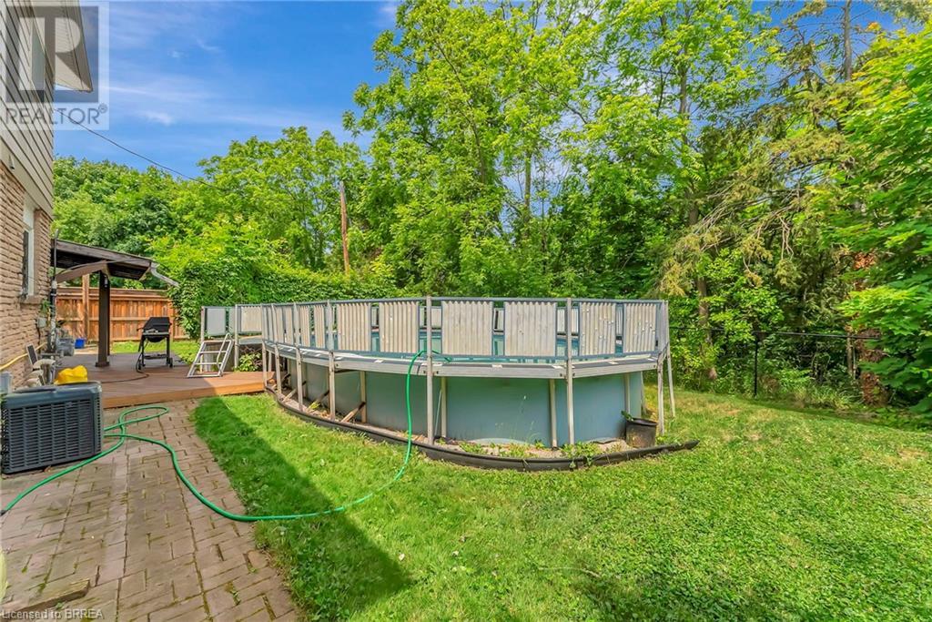 Photo 23 of 307 Erindale Drive, Burlington ON