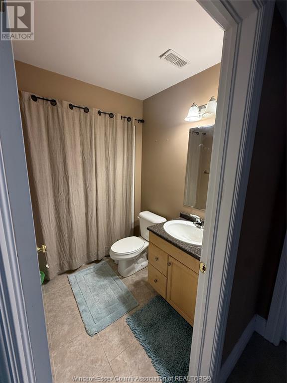 Photo 31 of 4552 Osaka Circle, Windsor ON