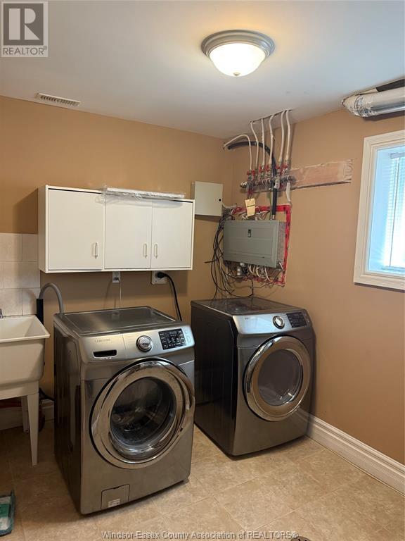 Photo 33 of 4552 Osaka Circle, Windsor ON