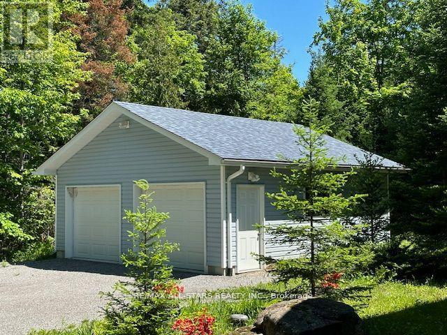 Photo 11 of 33 Edwina Drive, Trent Lakes ON