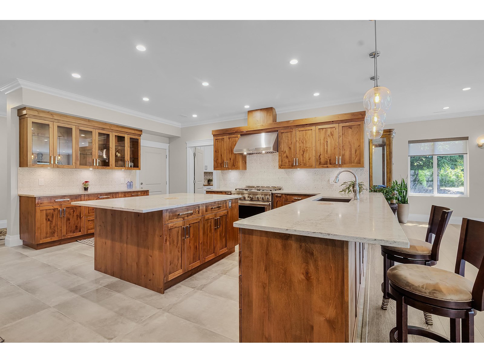 Photo 16 of 26972 60 Avenue, Langley BC