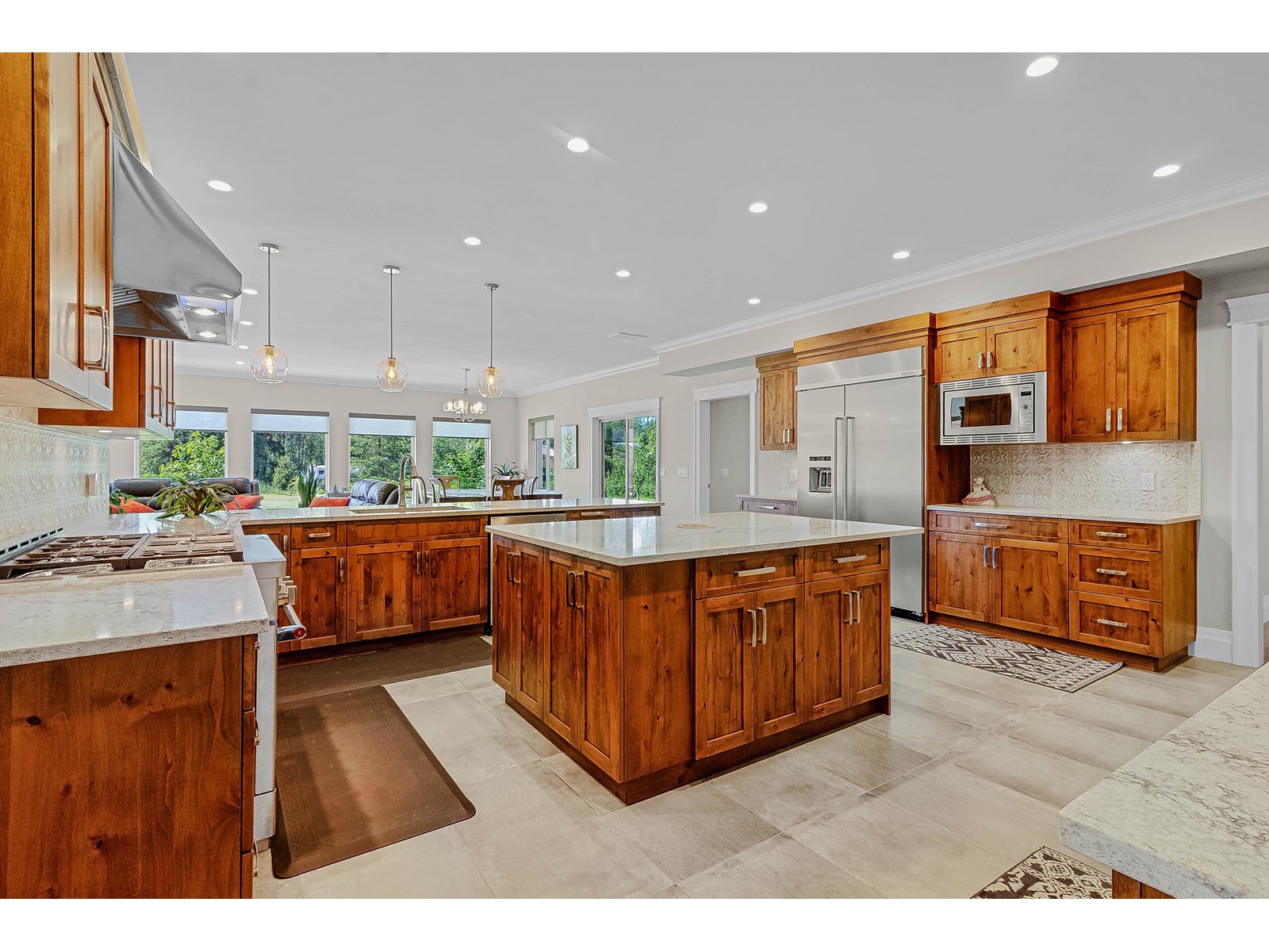 Photo 21 of 26972 60 Avenue, Langley BC