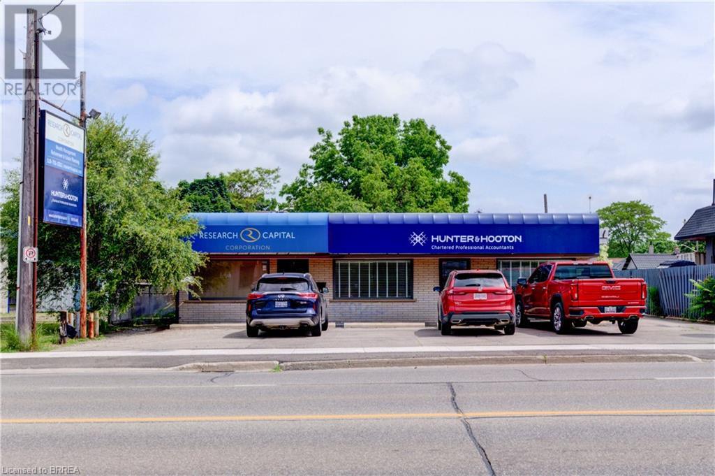 Photo 1 of 127 Charing Cross Street, Brantford ON