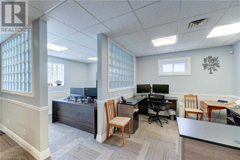 Photo 10 of 127 Charing Cross Street, Brantford ON