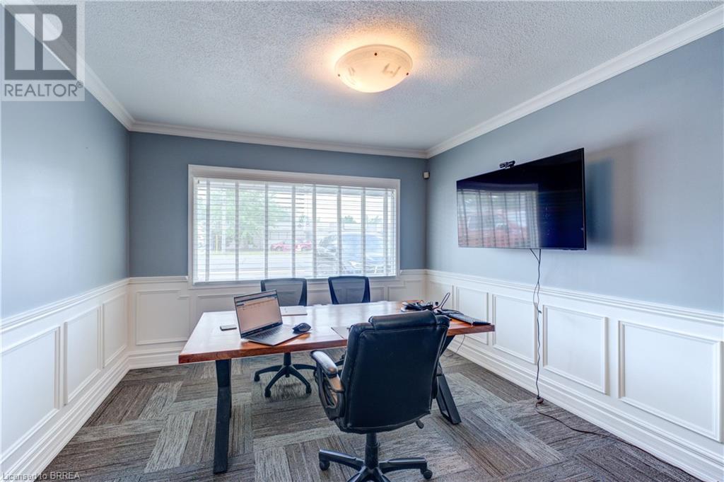 Photo 7 of 127 Charing Cross Street, Brantford ON