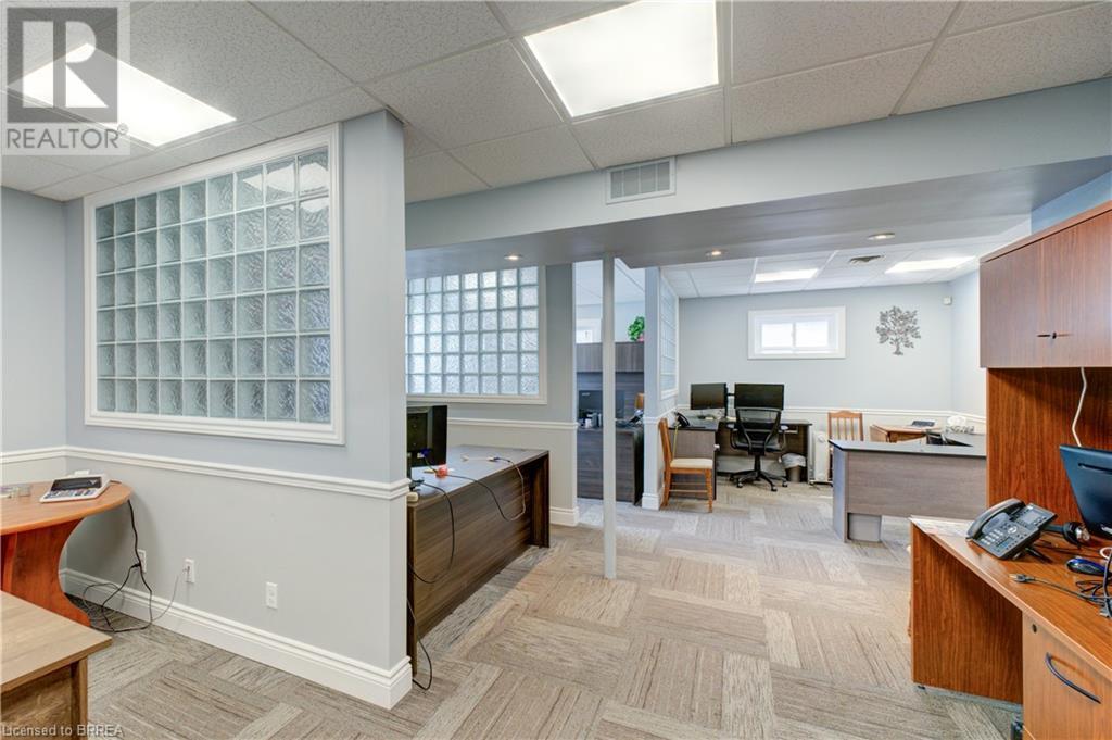 Photo 9 of 127 Charing Cross Street, Brantford ON