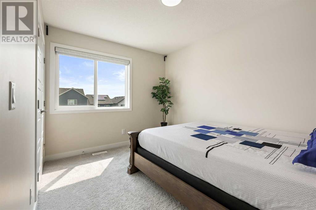 Single Family House for Sale in  Heirloom Crescent SE Rangeview Calgary 