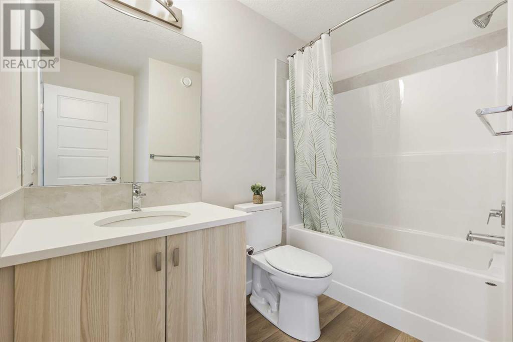 Single Family House for Sale in  Heirloom Crescent SE Rangeview Calgary 