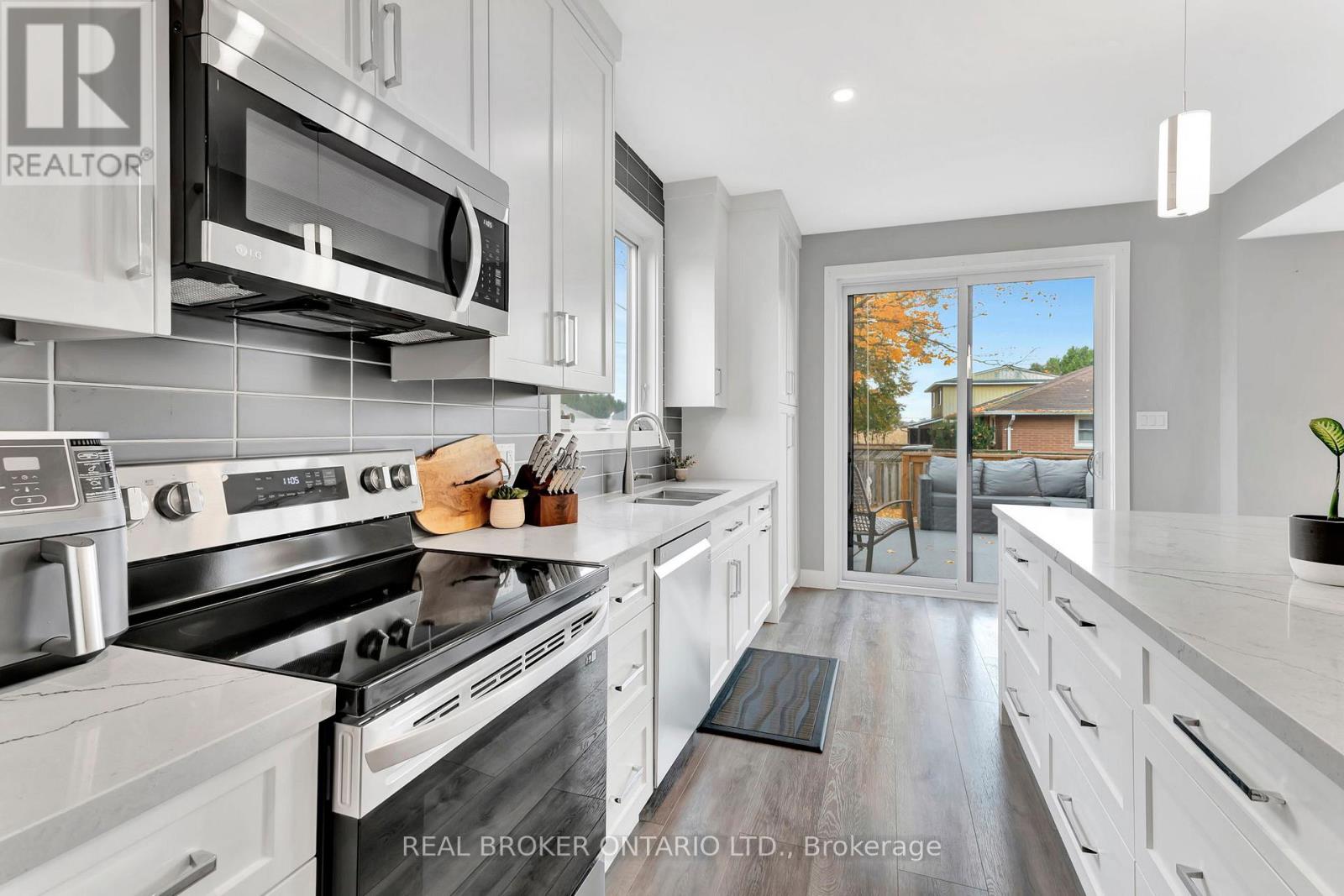 Photo 10 of 56282 Heritage Line, Bayham ON