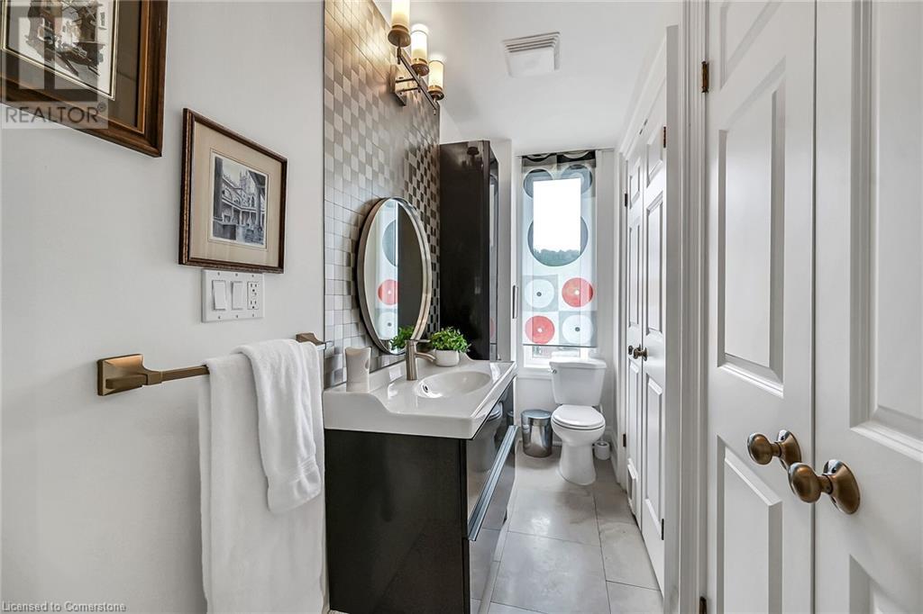 Photo 36 of 86 Herkimer Street Unit Ph 41, Hamilton ON