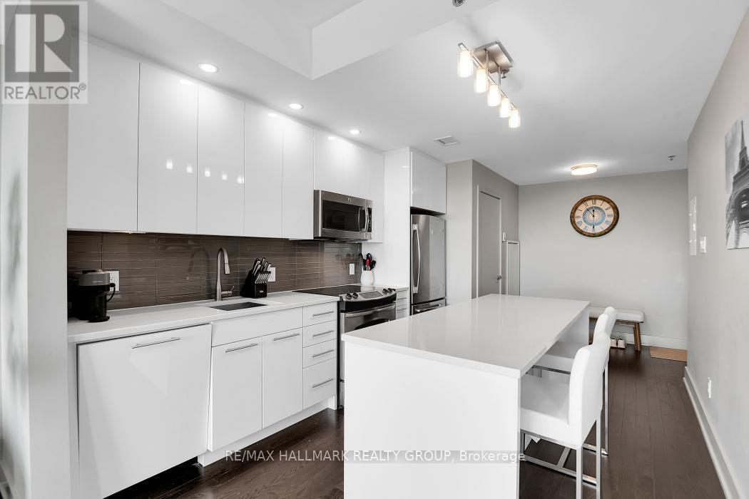 Photo 12 of 804 108 Richmond Road, Ottawa ON