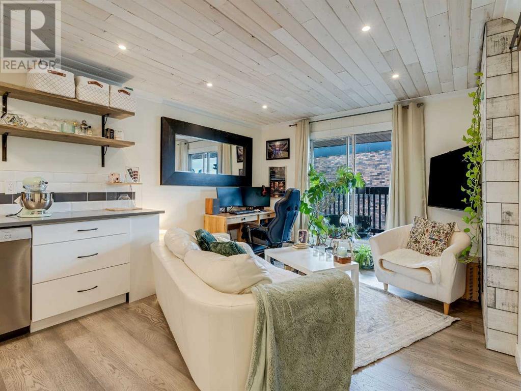 Single Family House for Sale in    Avenue SW Mission Calgary 