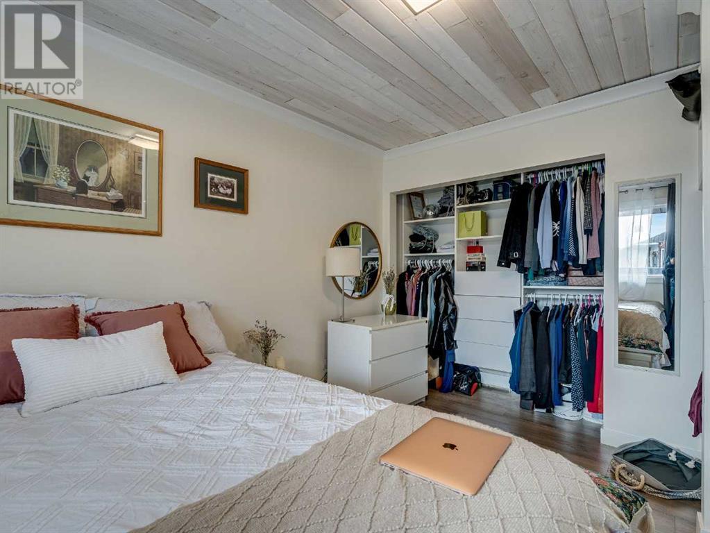 Single Family House for Sale in    Avenue SW Mission Calgary 