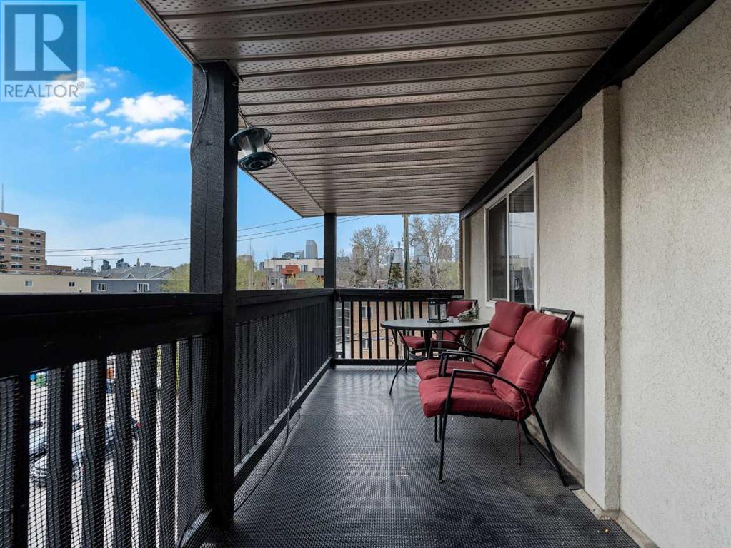 Single Family House for Sale in    Avenue SW Mission Calgary 