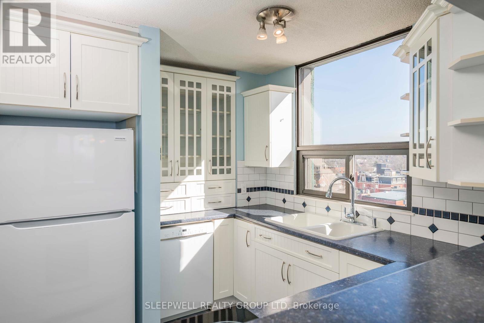 Photo 7 of 704 40 Arthur Street, Ottawa ON