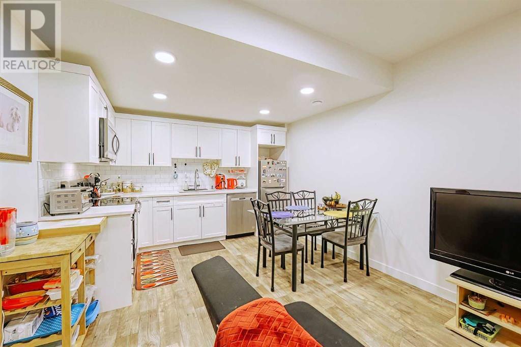 Photo 7 of 25 Belmont Green Sw, Calgary AB