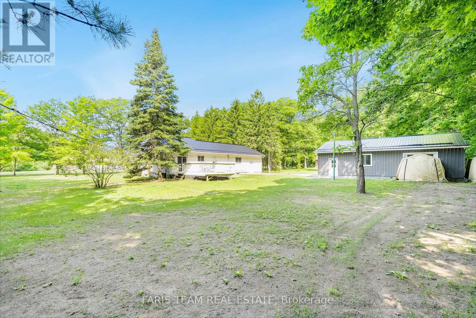 Photo 6 of 1941 Vespra Valley Road, Springwater ON