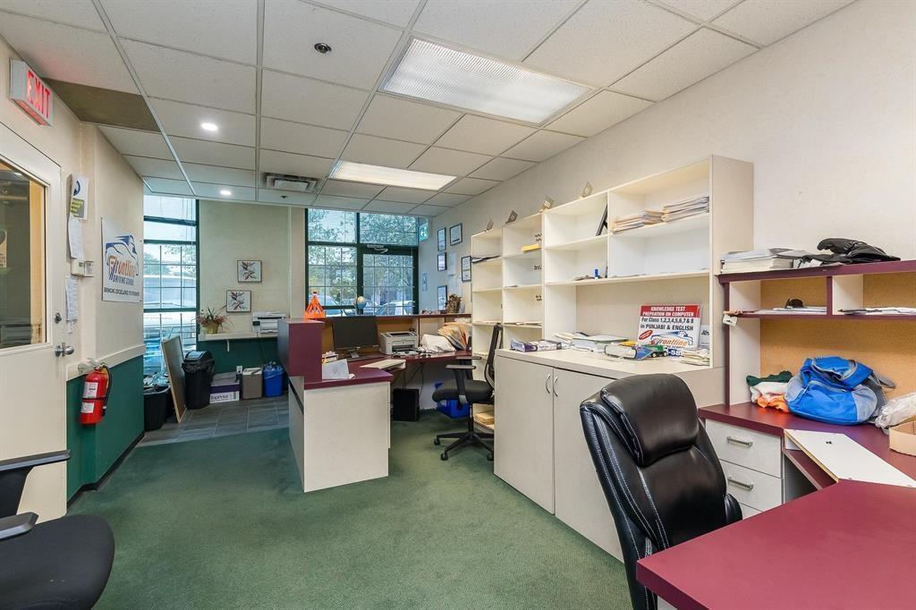 Photo 1 of 7 2345 Windsor Street, Abbotsford BC