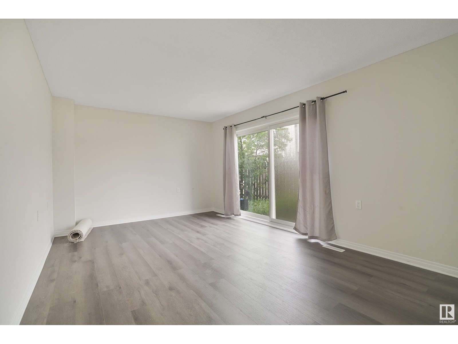 17751 95 ST NW - Image 10