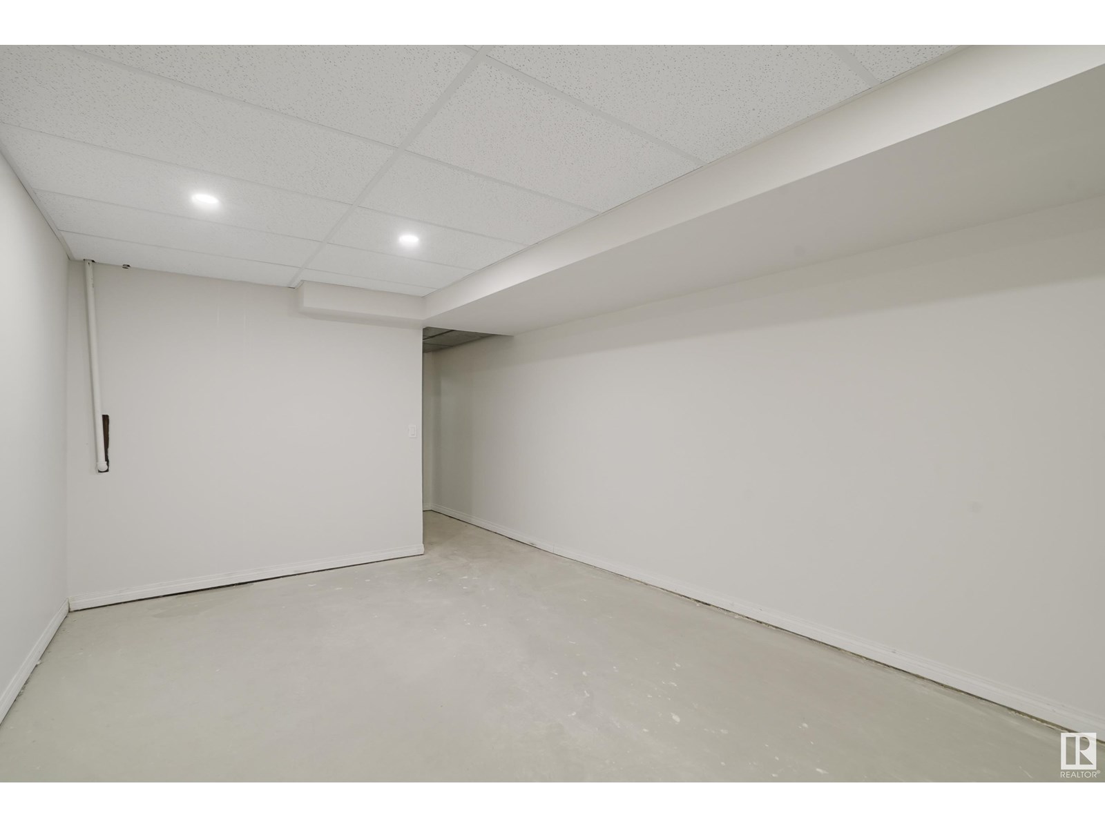 17751 95 ST NW - Image 32