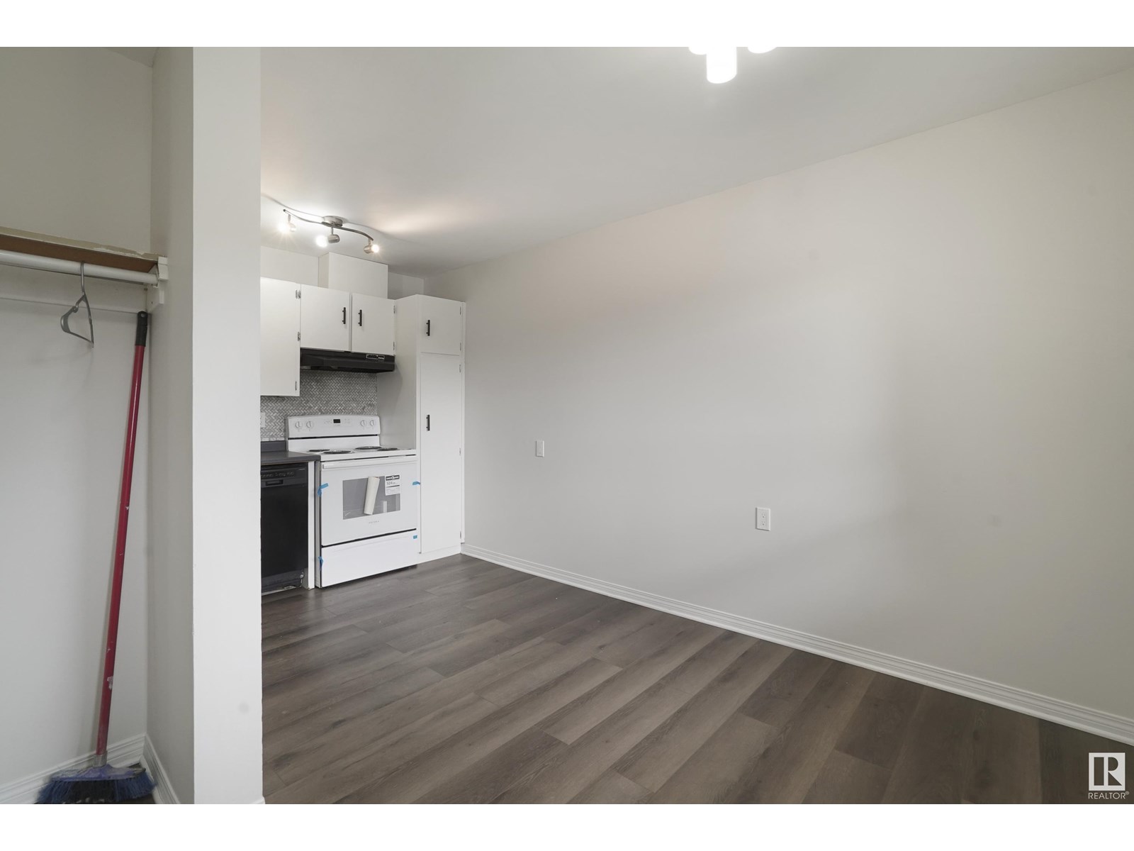 17751 95 ST NW - Image 9