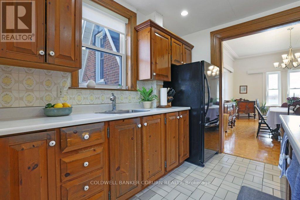 Photo 16 of 81 Lakeshore Drive, South Dundas ON