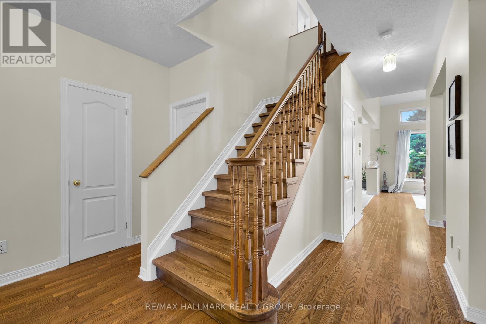 Photo 34 of 1924 Lobelia Way, Ottawa ON
