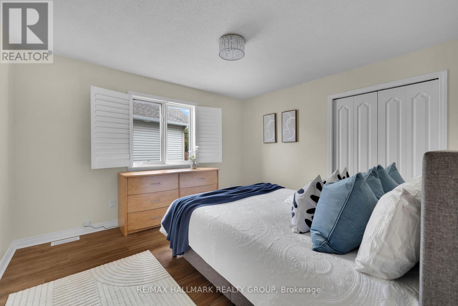 Photo 7 of 1924 Lobelia Way, Ottawa ON