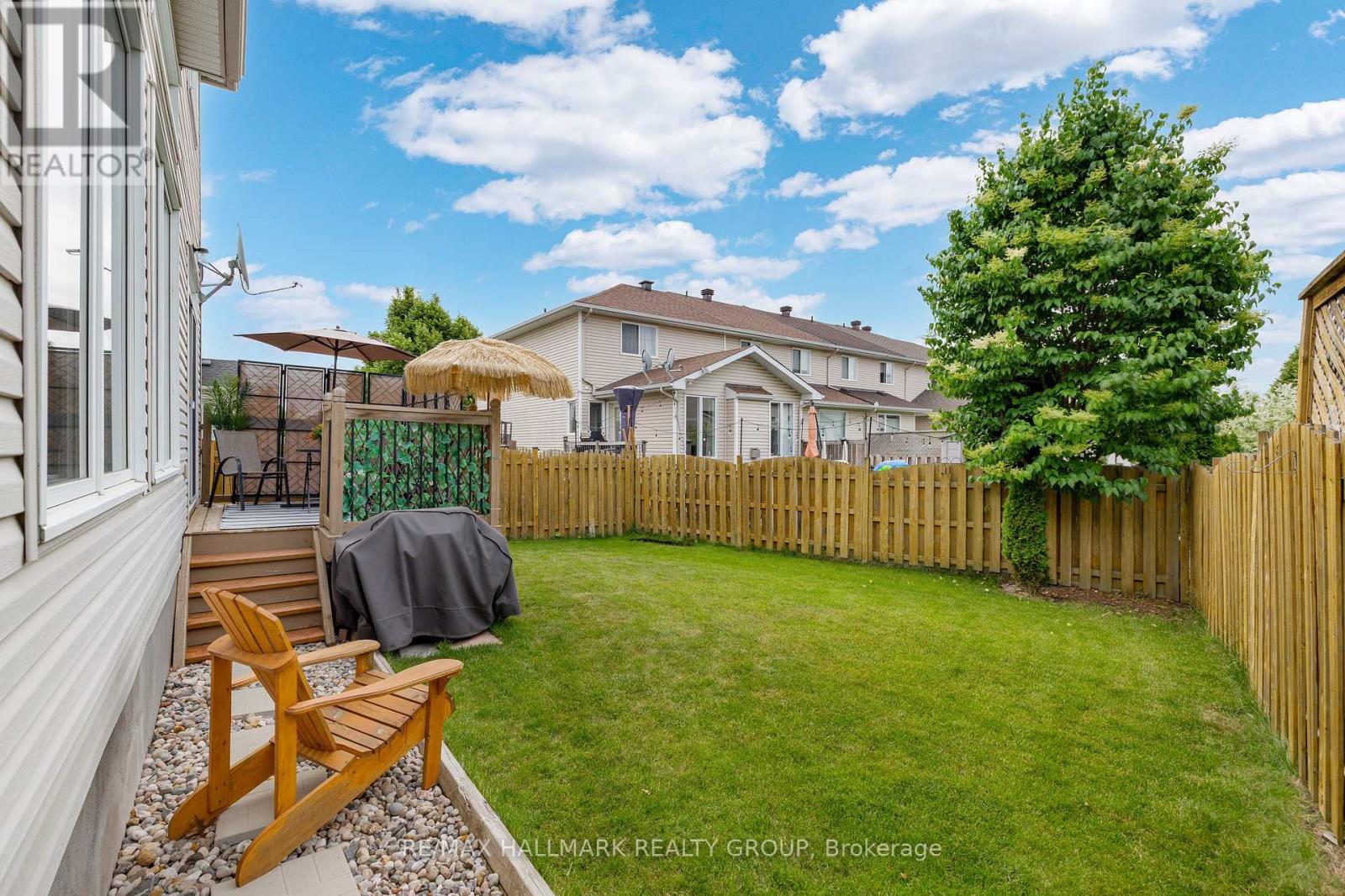 Photo 33 of 1924 Lobelia Way, Ottawa ON