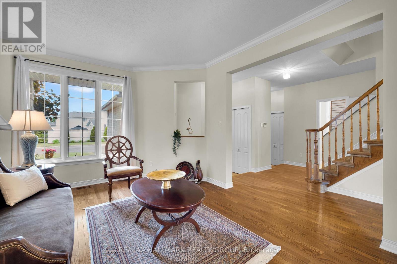 Photo 1 of 1924 Lobelia Way, Ottawa ON