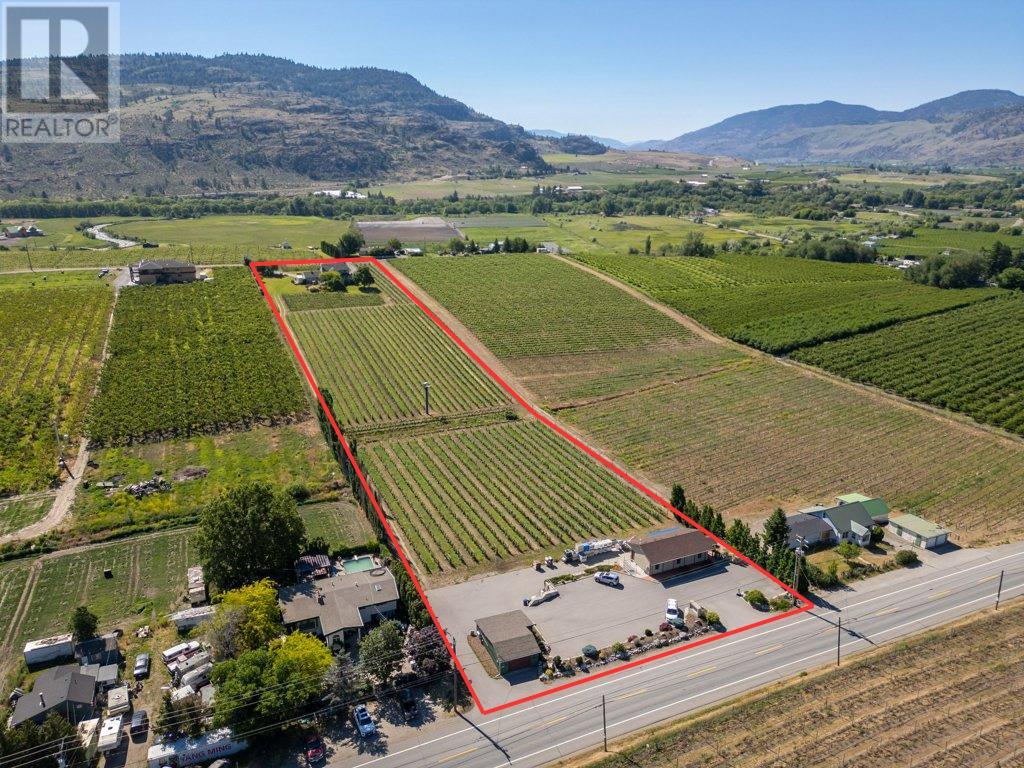  5381 97 Highway, Oliver