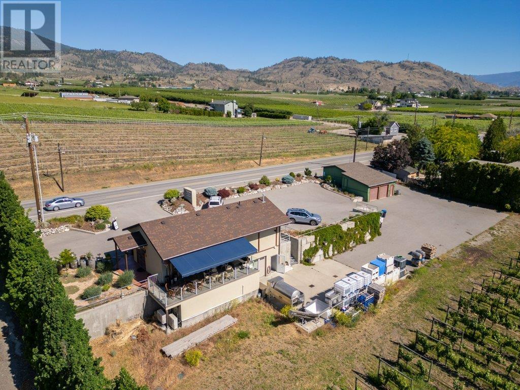  5381 97 Highway, Oliver