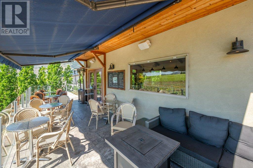  5381 97 Highway, Oliver