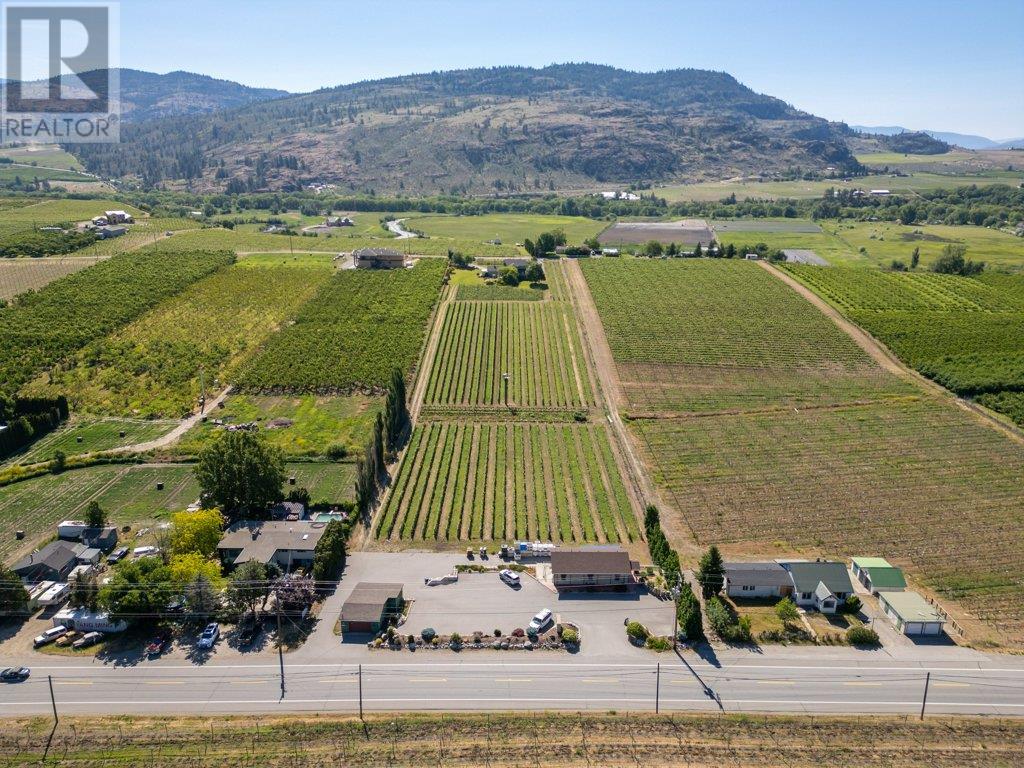  5381 97 Highway, Oliver