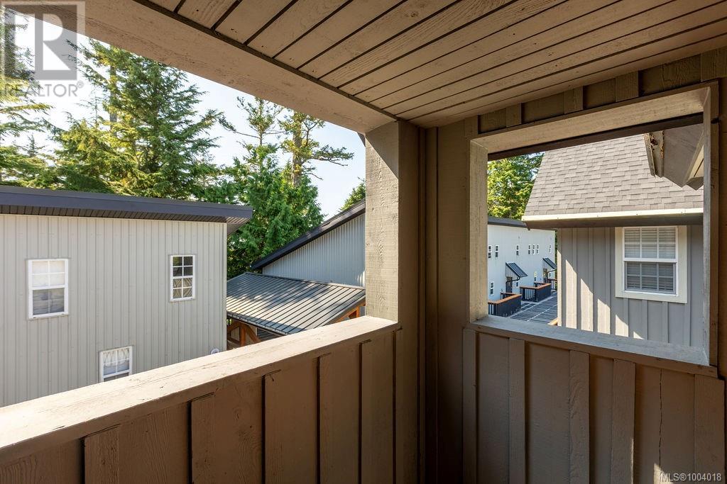 14 1002 Peninsula Rd, Ucluelet