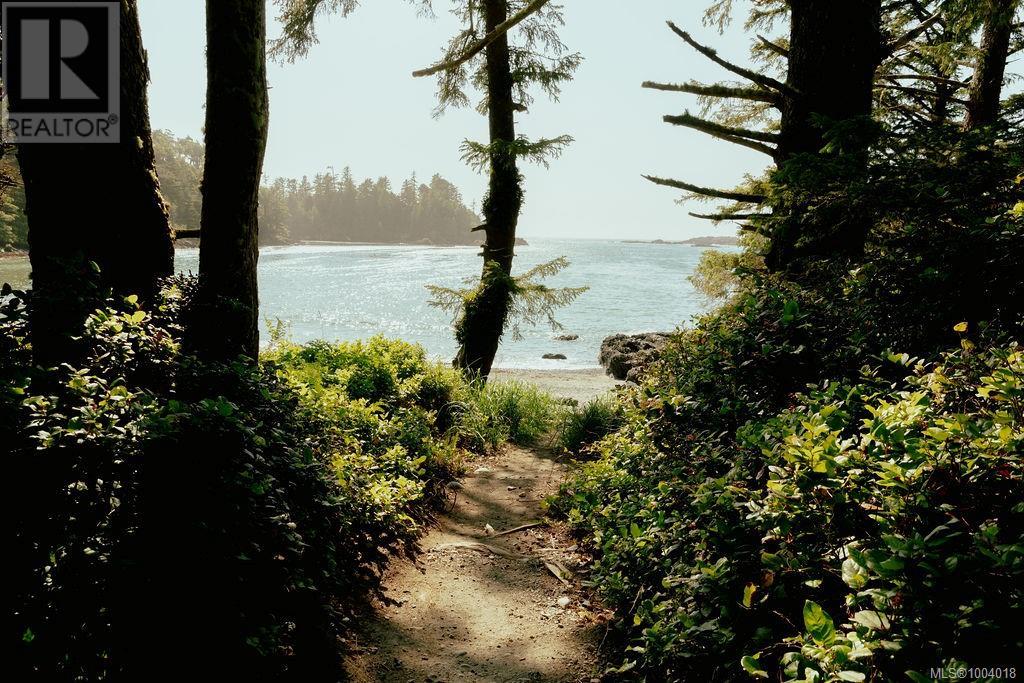 14 1002 Peninsula Rd, Ucluelet