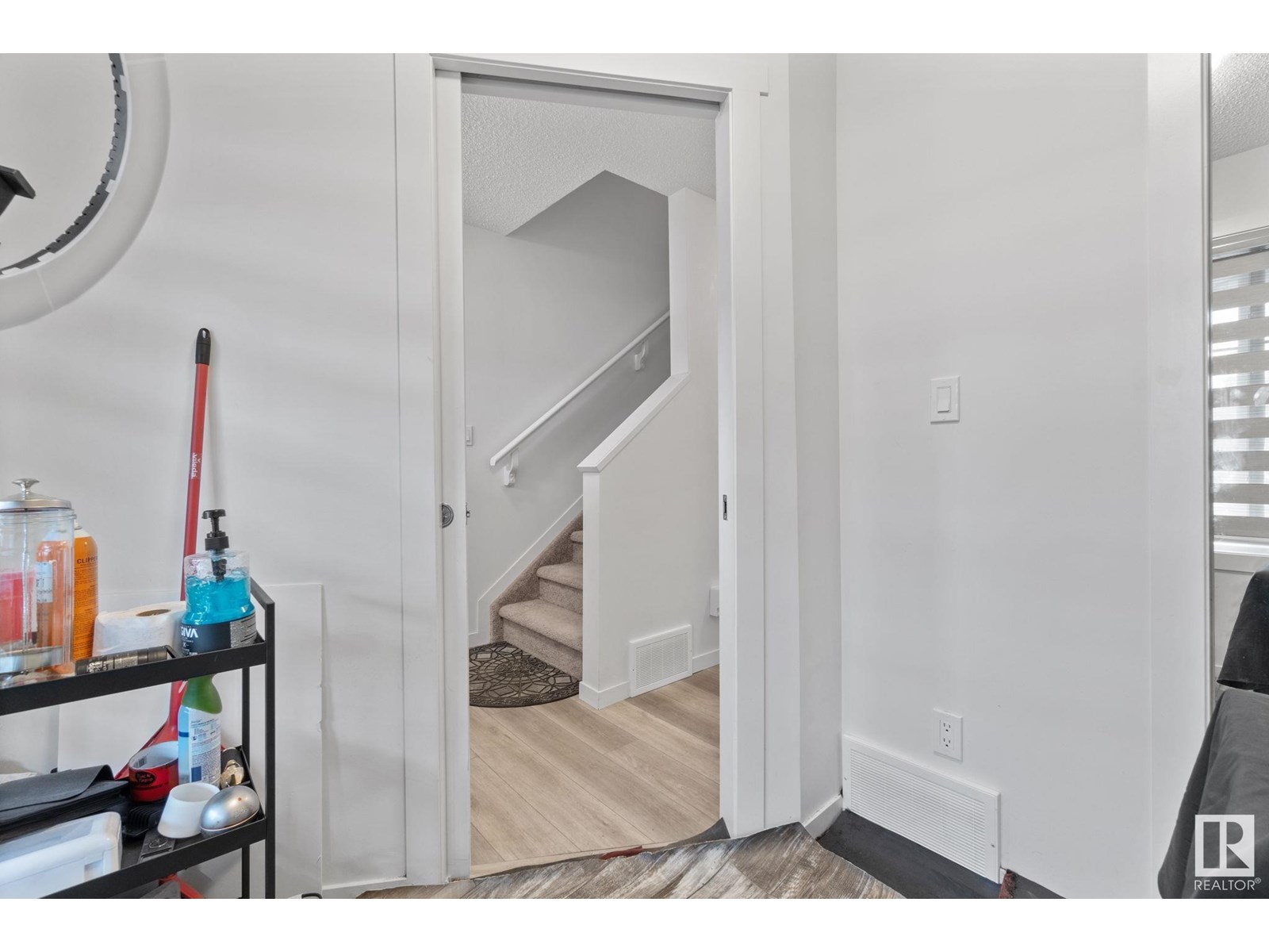 Photo 22 of 22727 84 Av Nw, Edmonton AB