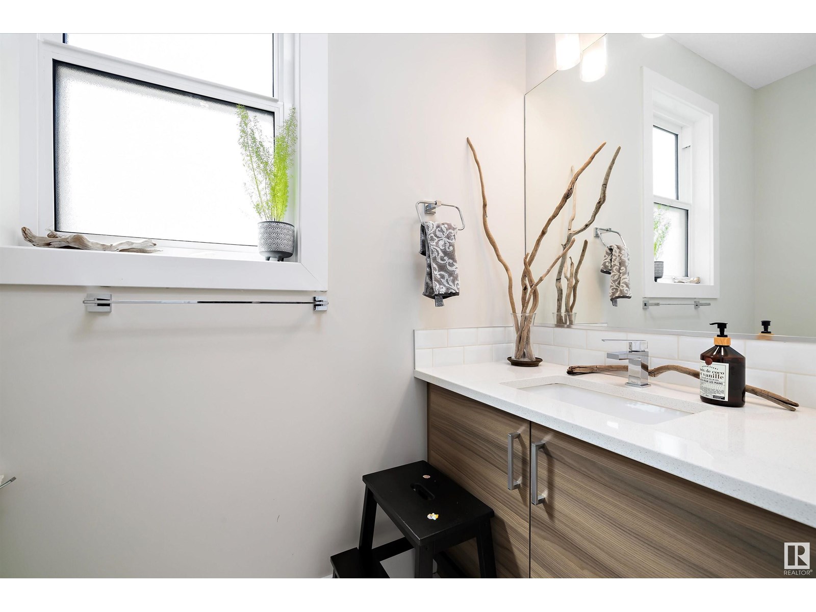 Photo 17 of 10917 79 Av Nw, Edmonton AB