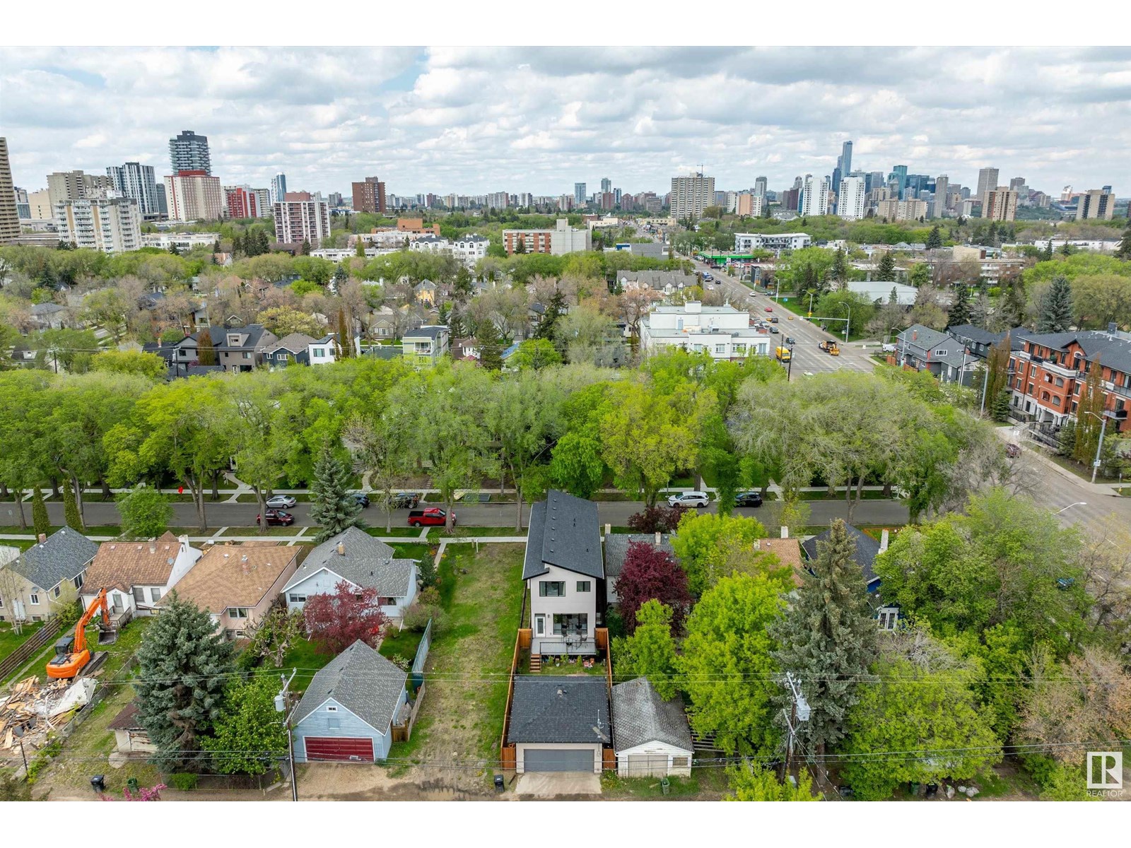 Photo 51 of 10917 79 Av Nw, Edmonton AB