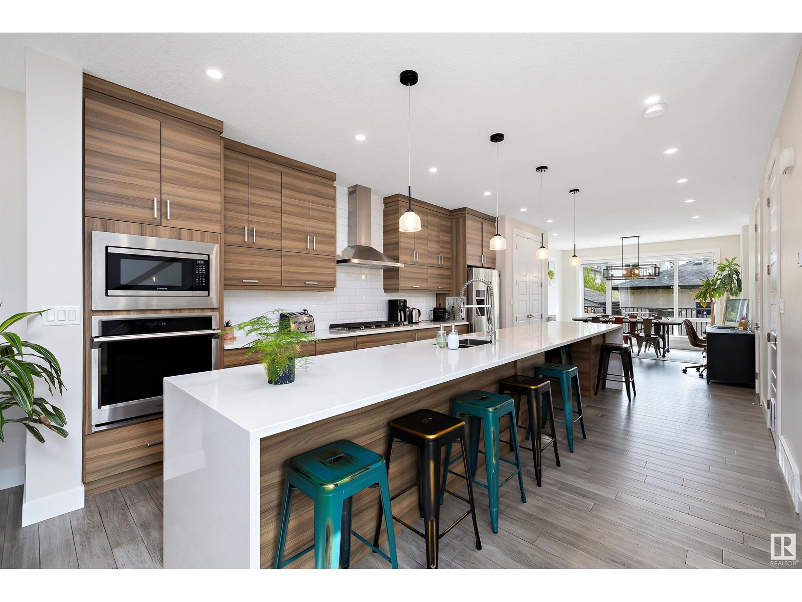 Photo 7 of 10917 79 Av Nw, Edmonton AB