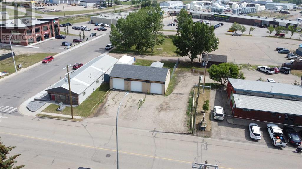 Photo 23 of 5120 49th Avenue, Innisfail AB