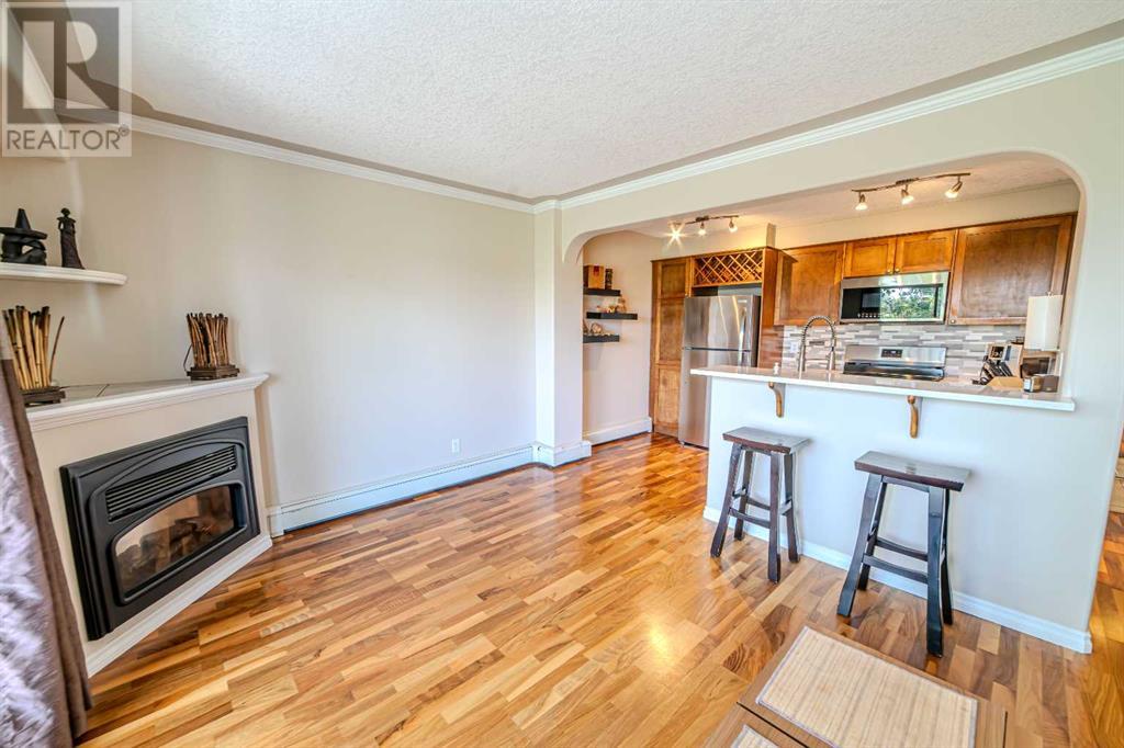 Single Family House for Sale in    Street NE Renfrew Calgary 