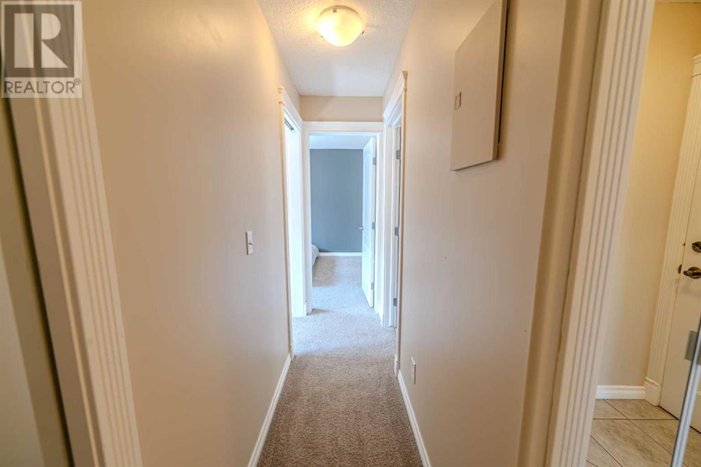 Single Family House for Sale in    Street NE Renfrew Calgary 