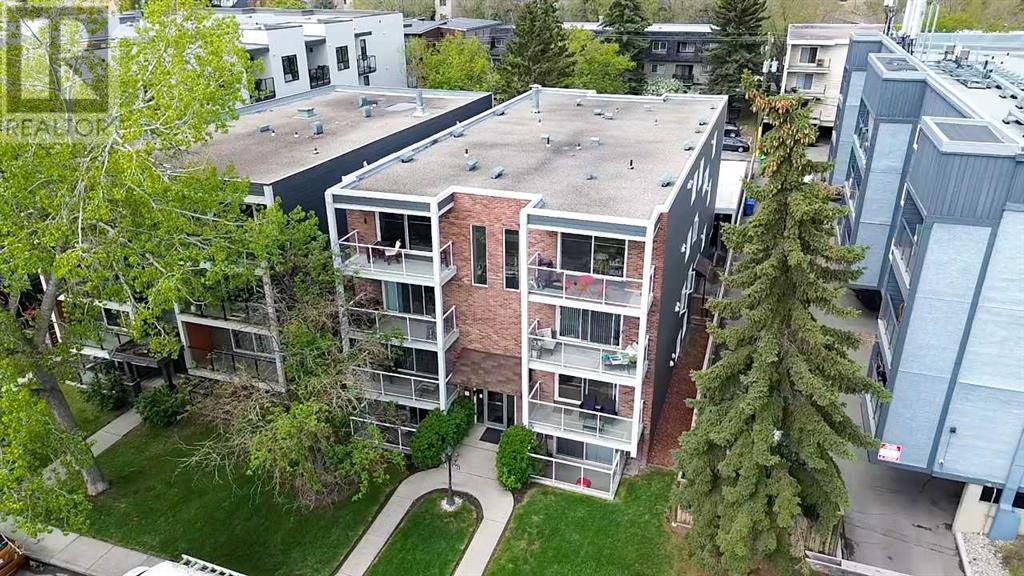 Single Family House for Sale in    Street NE Renfrew Calgary 