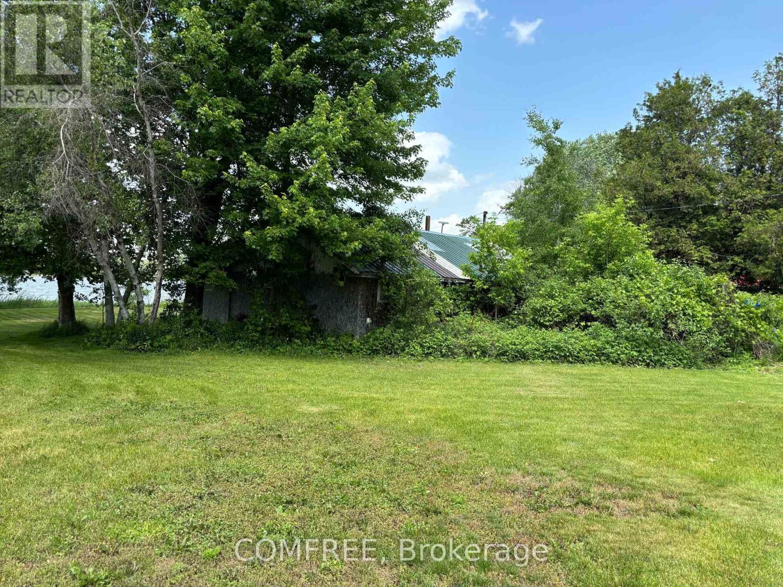 Photo 16 of 72 Corktown Lane, Merrickvillewolford ON
